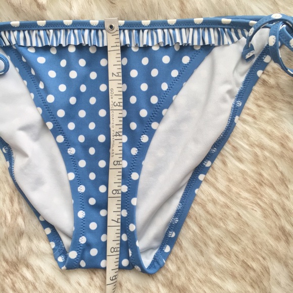 [SOLD] NWOT Victoria’s Secret polka dot bikini bottom - size Small - Picture 3 of 4